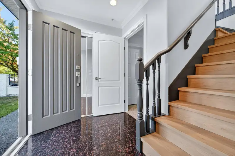 392 E 63RD AVENUE - photo 3 of 28