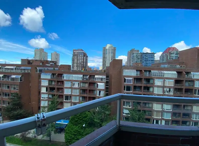 809 1330 HORNBY STREET - photo 2 of 27