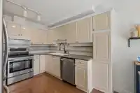 3 222 E 5TH STREET - thumbnail 17