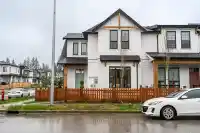 20484 76 AVENUE - thumbnail 1