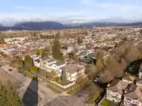 2423 E 4TH AVENUE - thumbnail 37