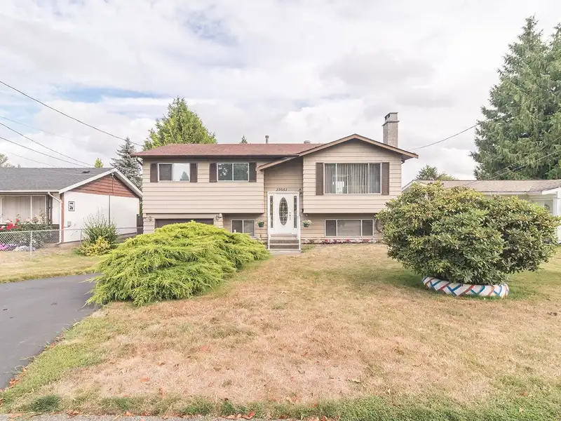 27051 34 AVENUE - photo 1 of 40