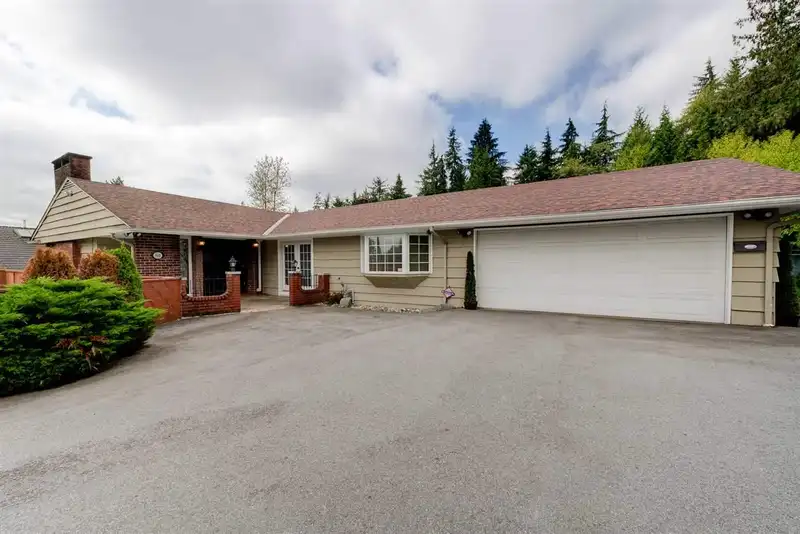 960 PYRFORD ROAD - photo 3 of 8