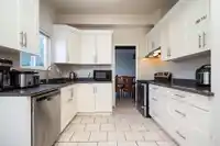 11900 BURNETT STREET - thumbnail 9