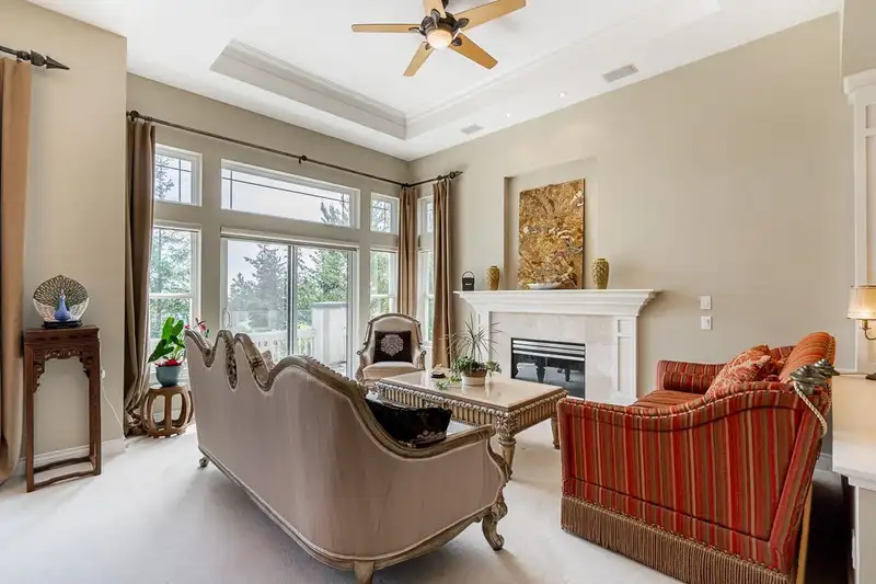 4918 EDENDALE LANE - photo 4 of 31