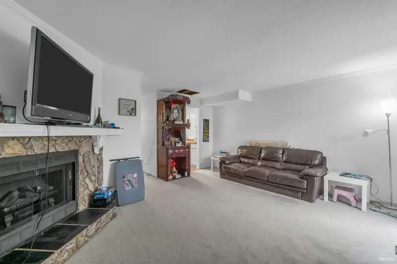 51 27272 32 AVENUE - photo 4 of 32