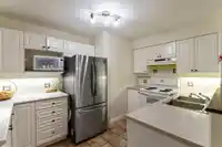 35 1561 BOOTH AVENUE - thumbnail 5