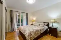 35 1561 BOOTH AVENUE - thumbnail 6