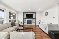 8151 211 STREET - thumbnail 3