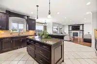 8151 211 STREET - thumbnail 8