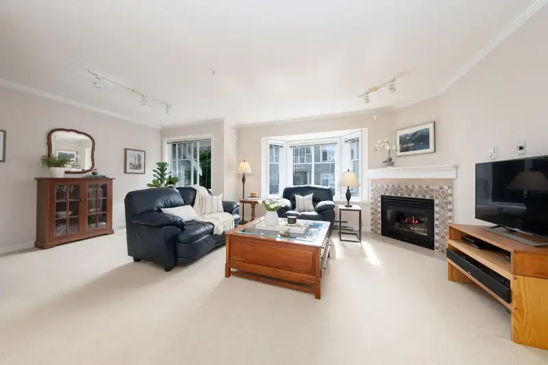 651 ST. ANDREWS AVENUE - photo 1 of 35
