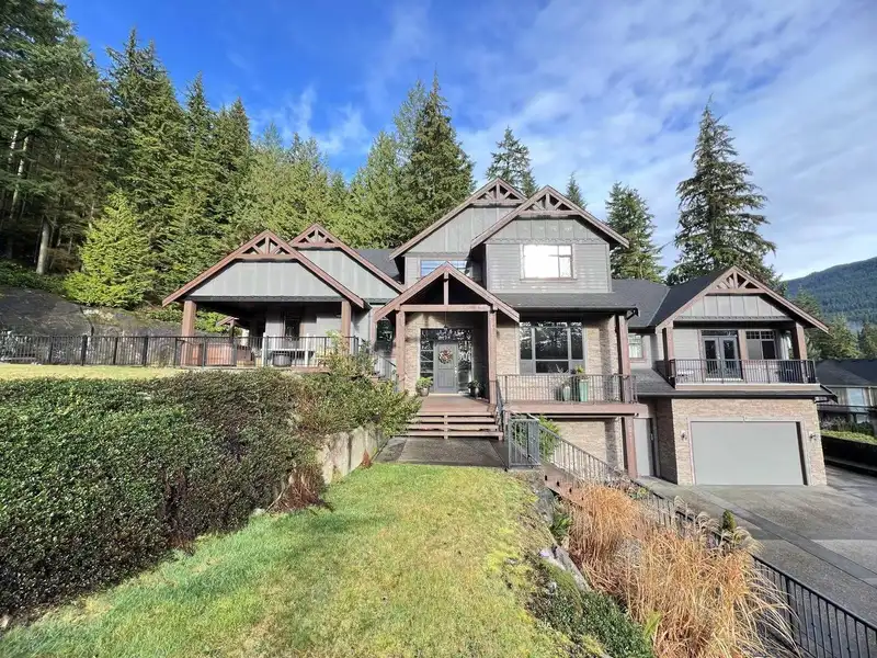 2871 FERN DRIVE - photo 1 of 35