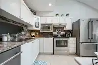 30 9045 WALNUT GROVE DRIVE - thumbnail 5