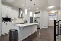 20427 83B AVENUE - thumbnail 9
