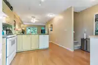 30 20176 68 AVENUE - thumbnail 11