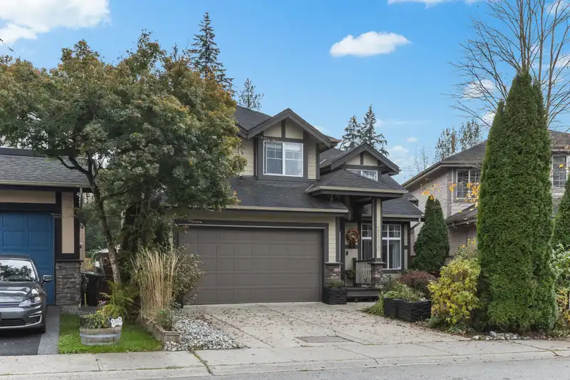 21770 95A AVENUE - photo 1 of 40
