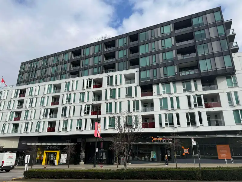 806 2888 CAMBIE STREET - photo 1 of 20