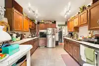 2214 E 4TH AVENUE - thumbnail 7