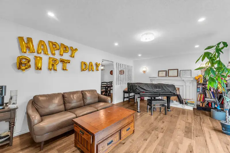 5331 TIFFANY PLACE - photo 4 of 35