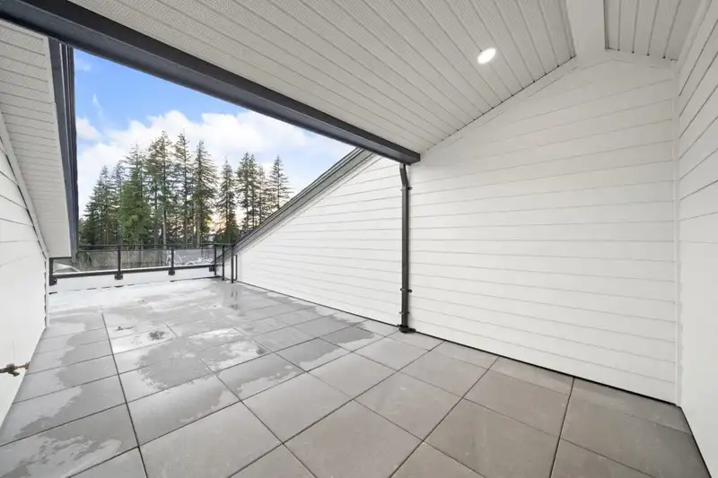 131 3535 HIGHLAND DRIVE - photo 2 of 20
