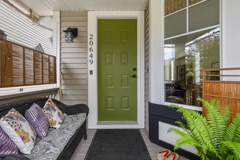 20649 86A AVENUE - photo 1 of 30