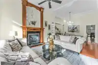 13239 89 AVENUE - thumbnail 3