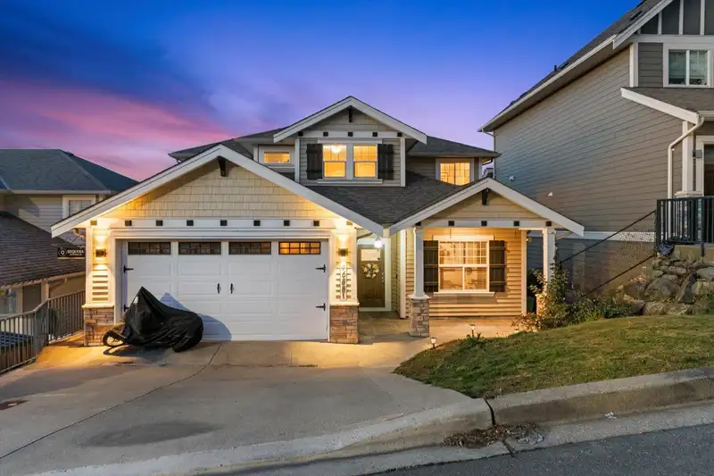 46881 SYLVAN DRIVE - photo 1 of 40