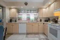 103 5776 200 STREET - thumbnail 13