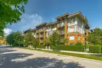 219 2280 WESBROOK MALL - thumbnail 1