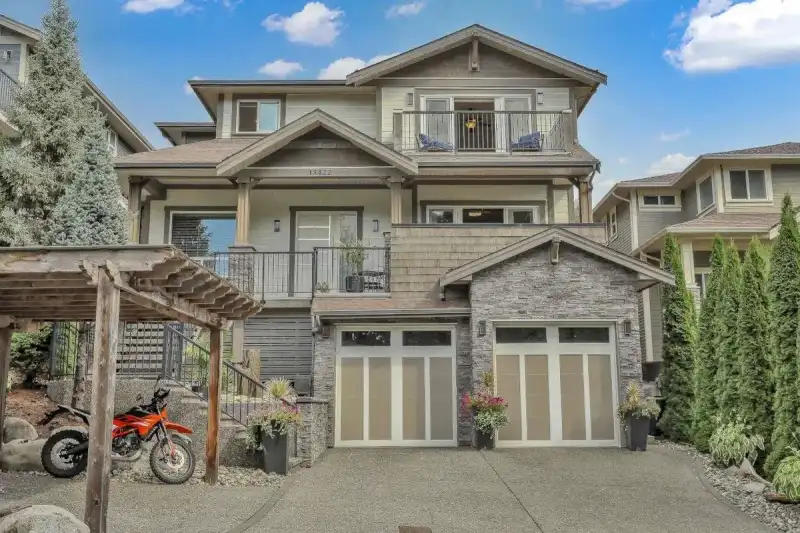 13422 235 STREET - photo 1 of 40