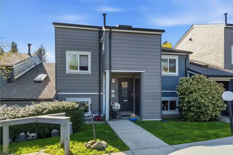 2713 ELLERSLIE AVENUE - photo 1 of 27