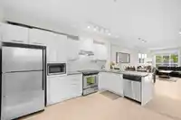 148 7938 209 STREET - thumbnail 2