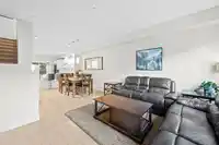 148 7938 209 STREET - thumbnail 13