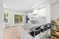 148 7938 209 STREET - thumbnail 4