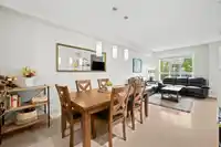 148 7938 209 STREET - thumbnail 10