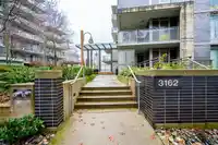 207 3162 RIVERWALK AVENUE - thumbnail 4