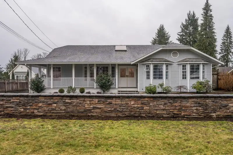 23192 88 AVENUE - photo 2 of 40
