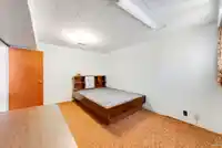 25 E 47TH AVENUE - thumbnail 24