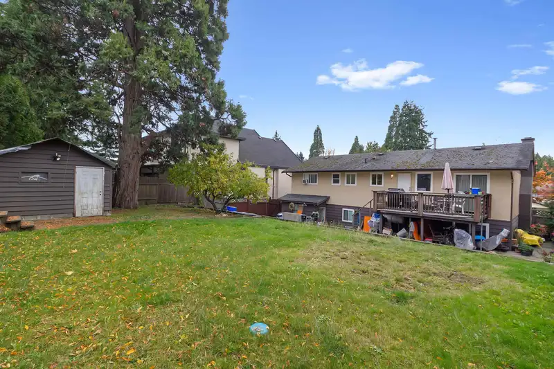 8714 151B STREET - photo 4 of 4