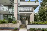 528 W 30TH AVENUE - thumbnail 1