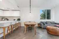 528 W 30TH AVENUE - thumbnail 5