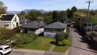 2137 20TH AVENUE - thumbnail 1