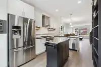 511 4688 HAWK LANE - thumbnail 4