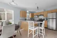 10 6513 200 STREET - thumbnail 16