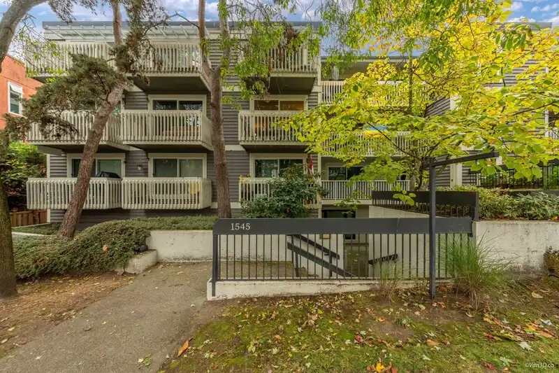303 1545 E 2ND AVENUE - photo 2 of 22