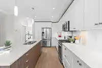 63 7059 210 STREET - thumbnail 15