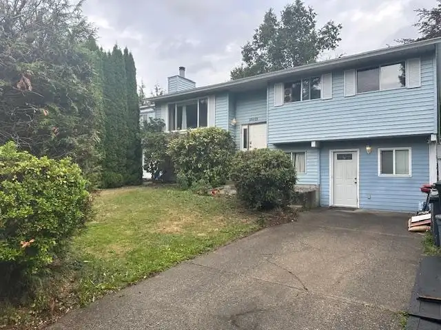 26421 28 AVENUE - photo 1 of 13