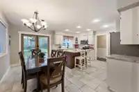 5259 197A STREET - thumbnail 10