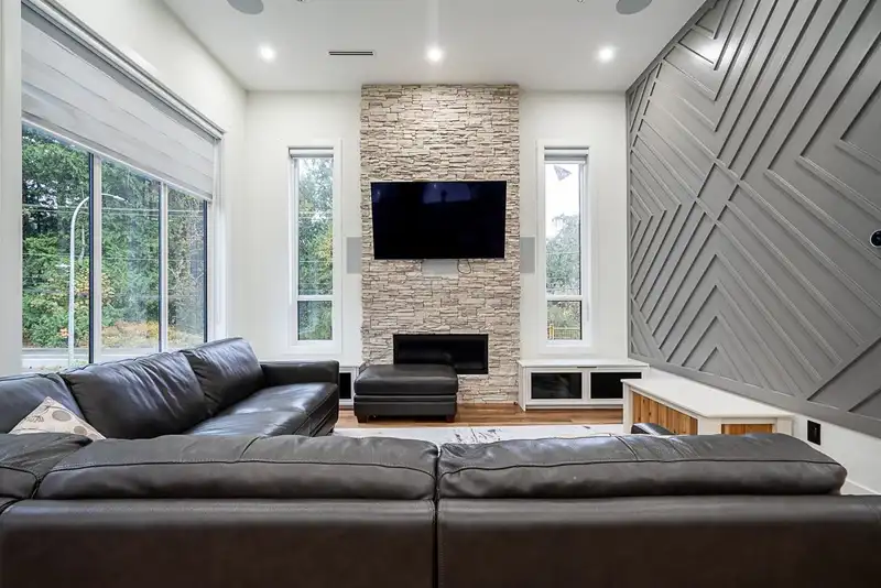 1 4581 SUMAS MOUNTAIN ROAD - photo 2 of 23