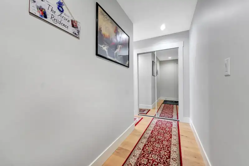 411 22226 BROWN AVENUE - photo 3 of 39